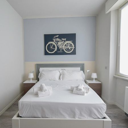 Villa Caterina Apartments By Wonderful Italy Desenzano del Garda Zewnętrze zdjęcie