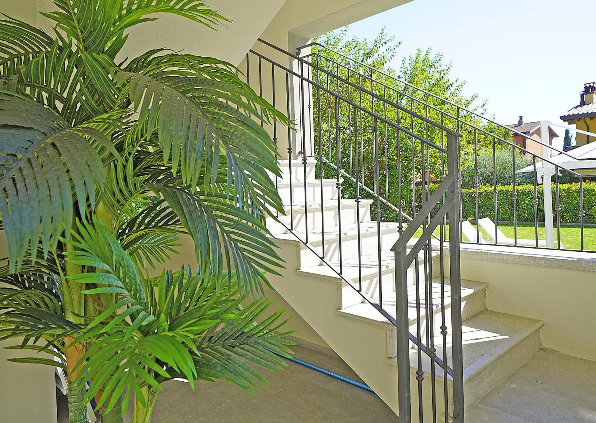Villa Caterina Apartments By Wonderful Italy Desenzano del Garda Zewnętrze zdjęcie