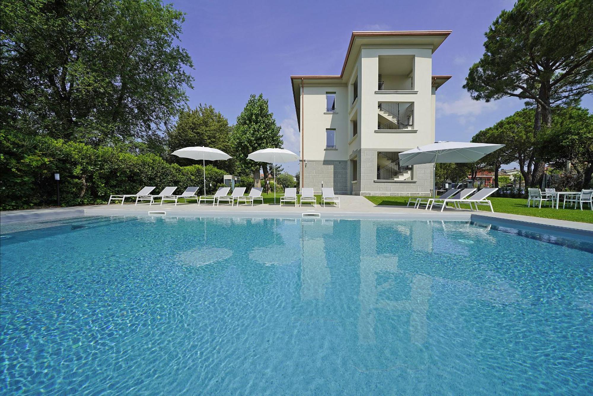 Villa Caterina Apartments By Wonderful Italy Desenzano del Garda Zewnętrze zdjęcie