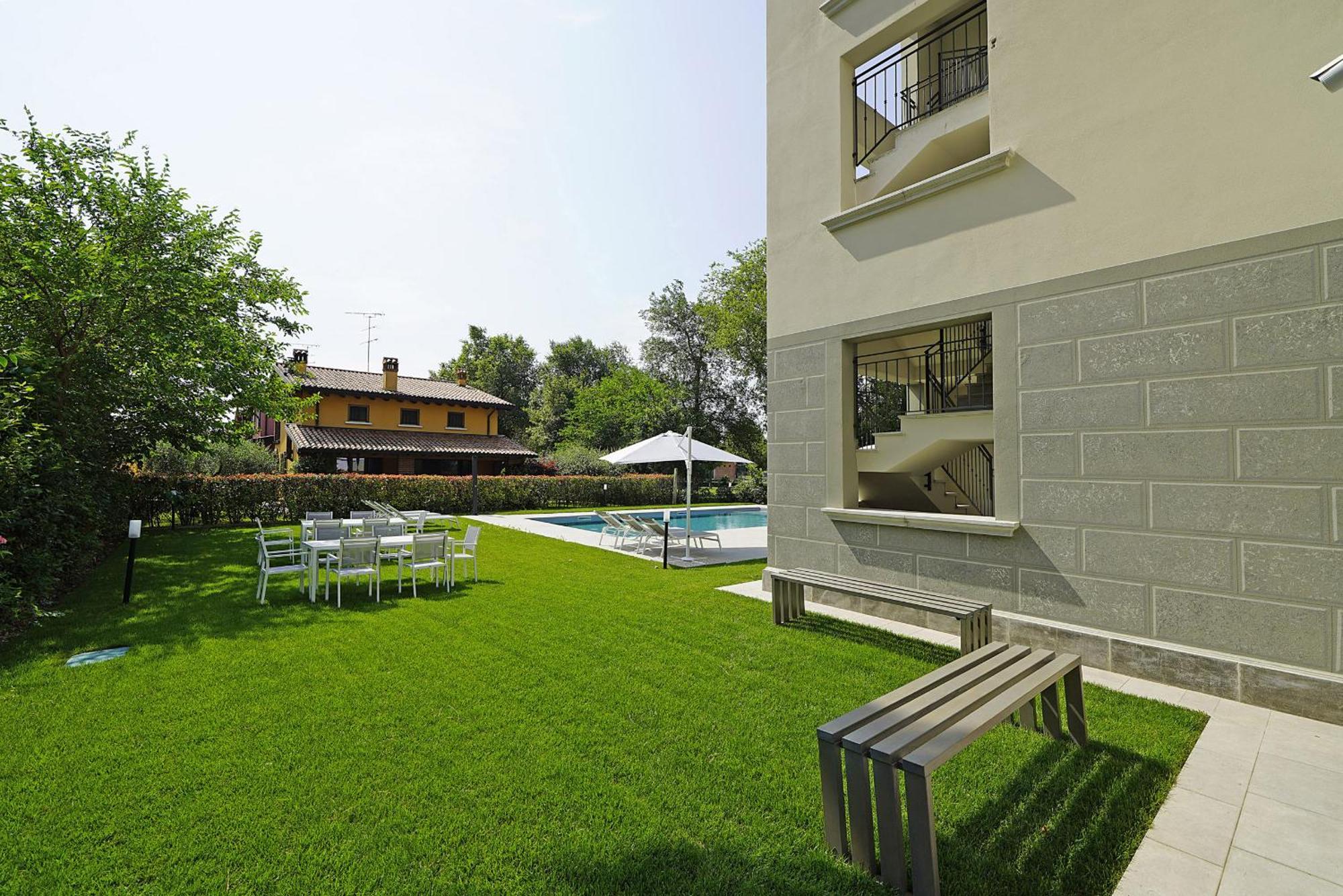 Villa Caterina Apartments By Wonderful Italy Desenzano del Garda Zewnętrze zdjęcie