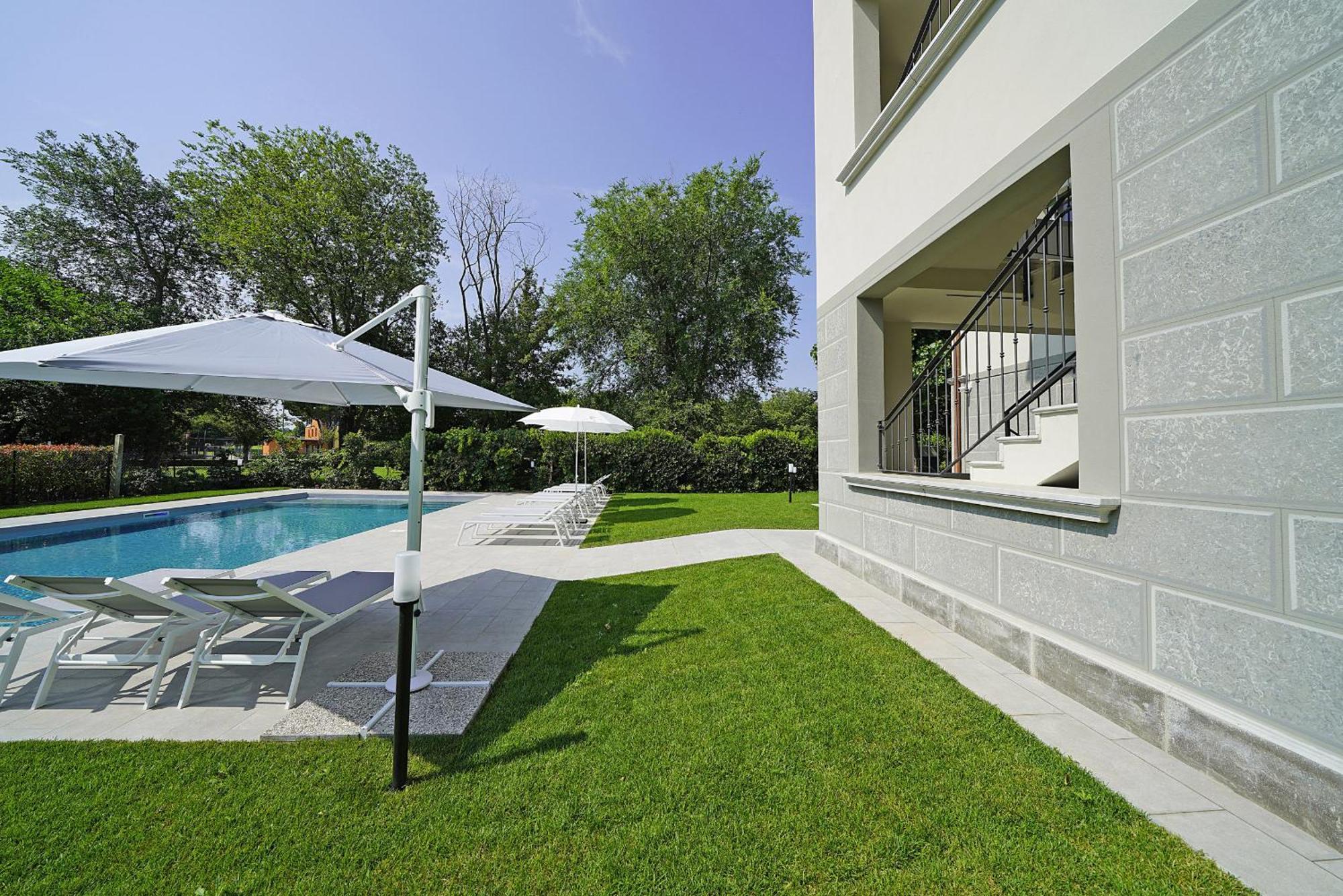 Villa Caterina Apartments By Wonderful Italy Desenzano del Garda Zewnętrze zdjęcie