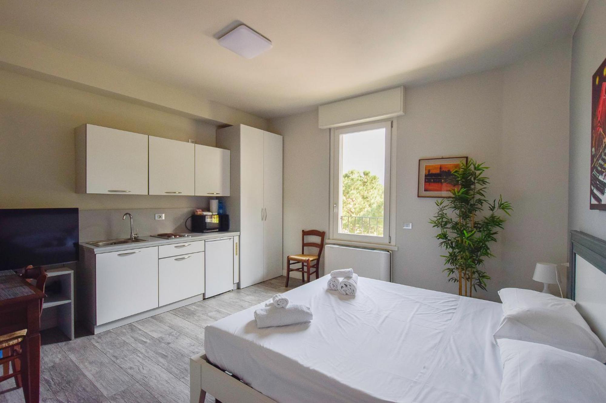 Villa Caterina Apartments By Wonderful Italy Desenzano del Garda Zewnętrze zdjęcie