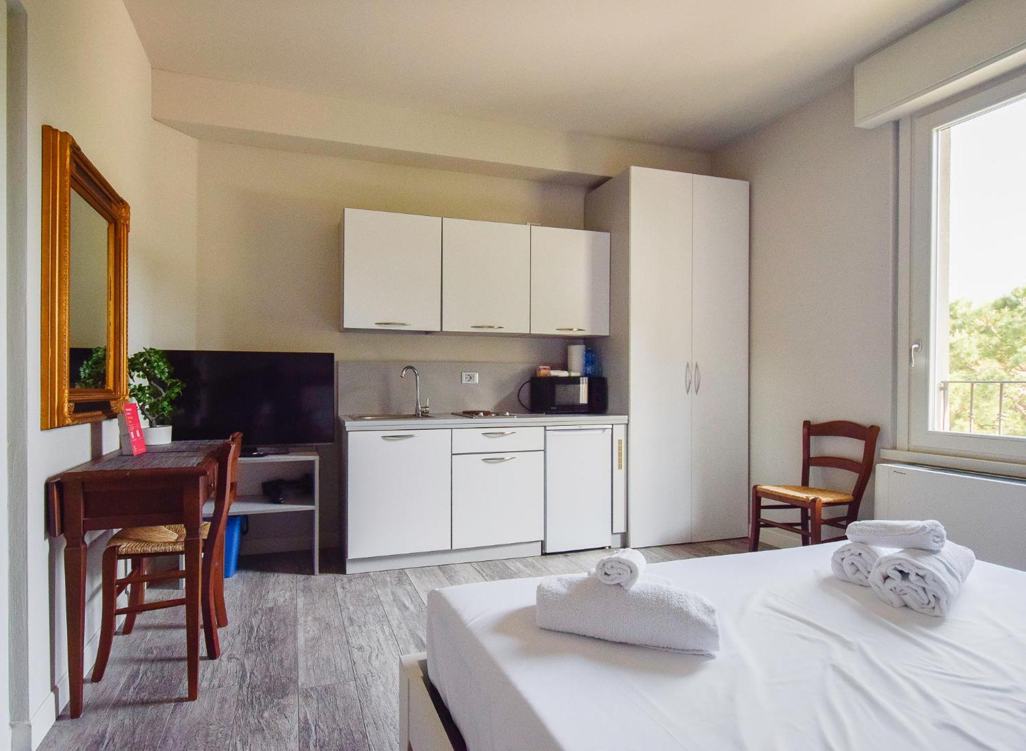 Villa Caterina Apartments By Wonderful Italy Desenzano del Garda Zewnętrze zdjęcie