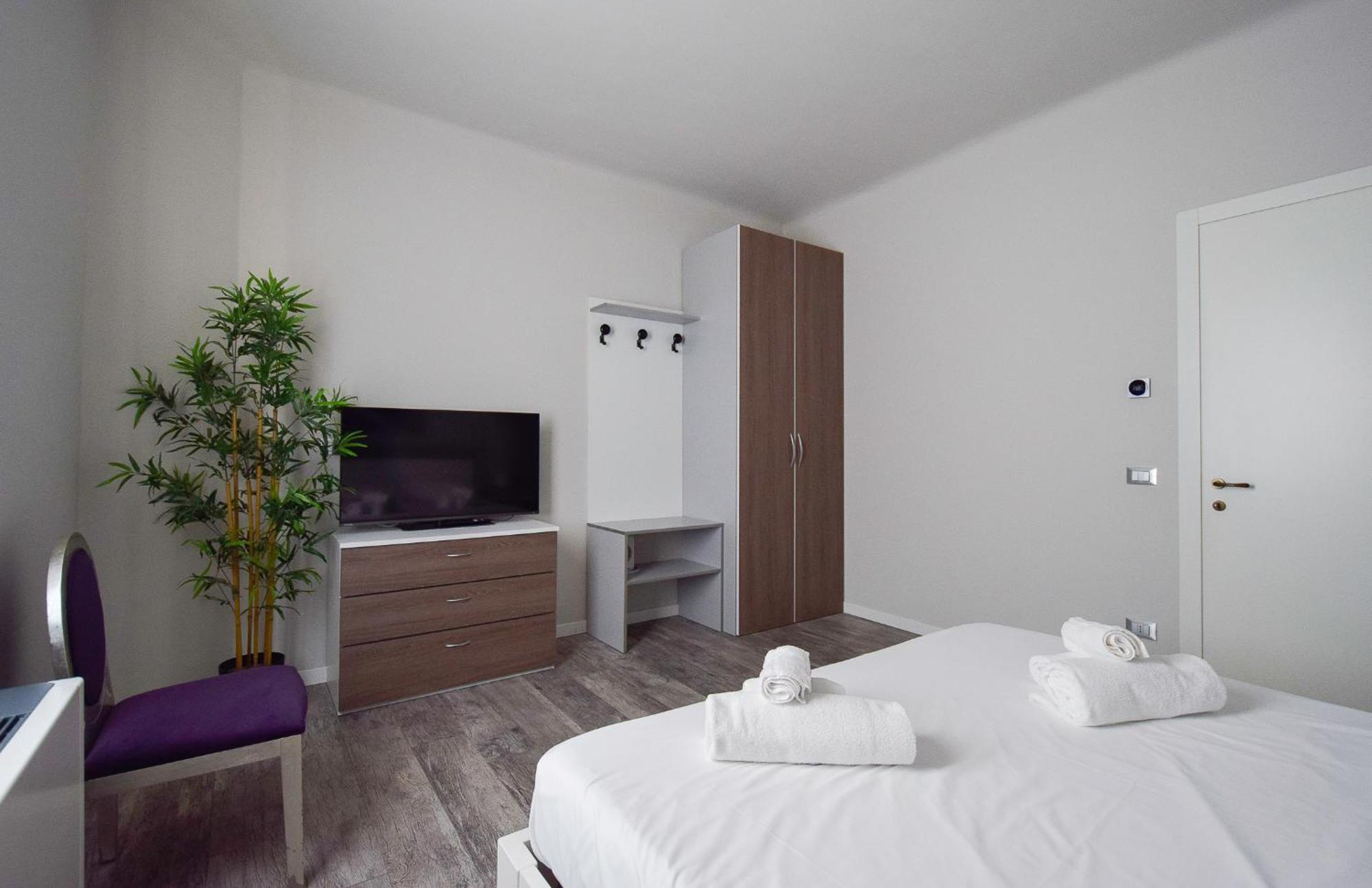 Villa Caterina Apartments By Wonderful Italy Desenzano del Garda Zewnętrze zdjęcie